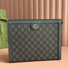 Gucci Clutch Bags